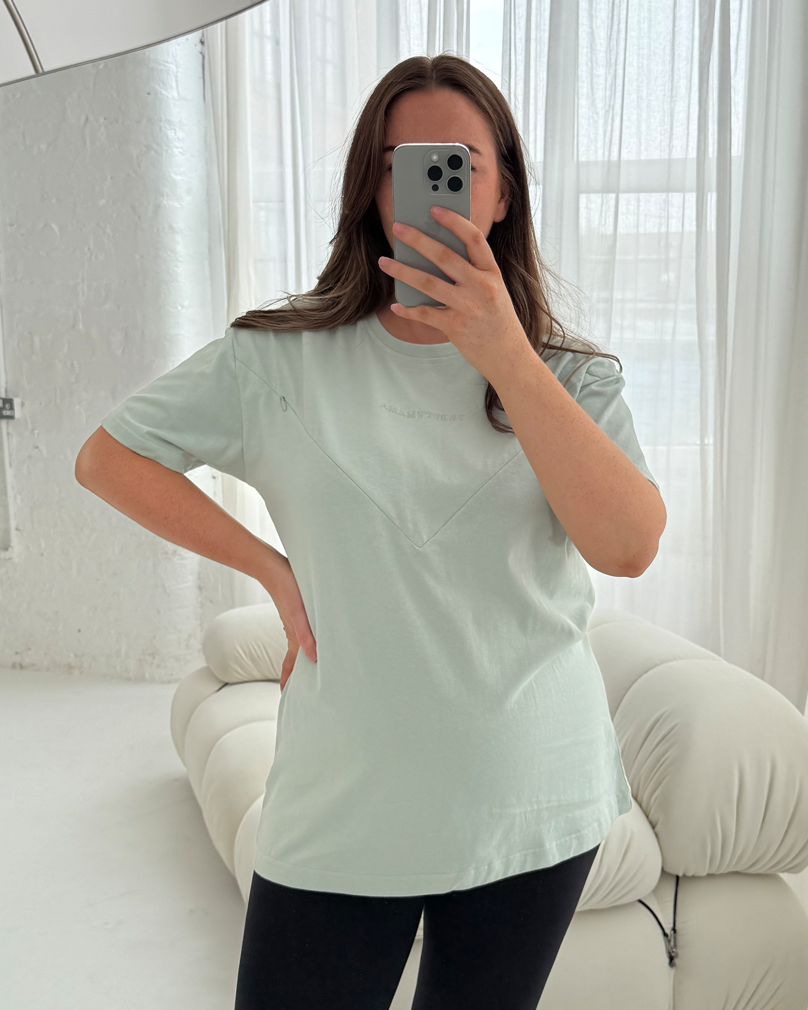 Everyday Oversized Breastfeeding Tshirt Pistachio
