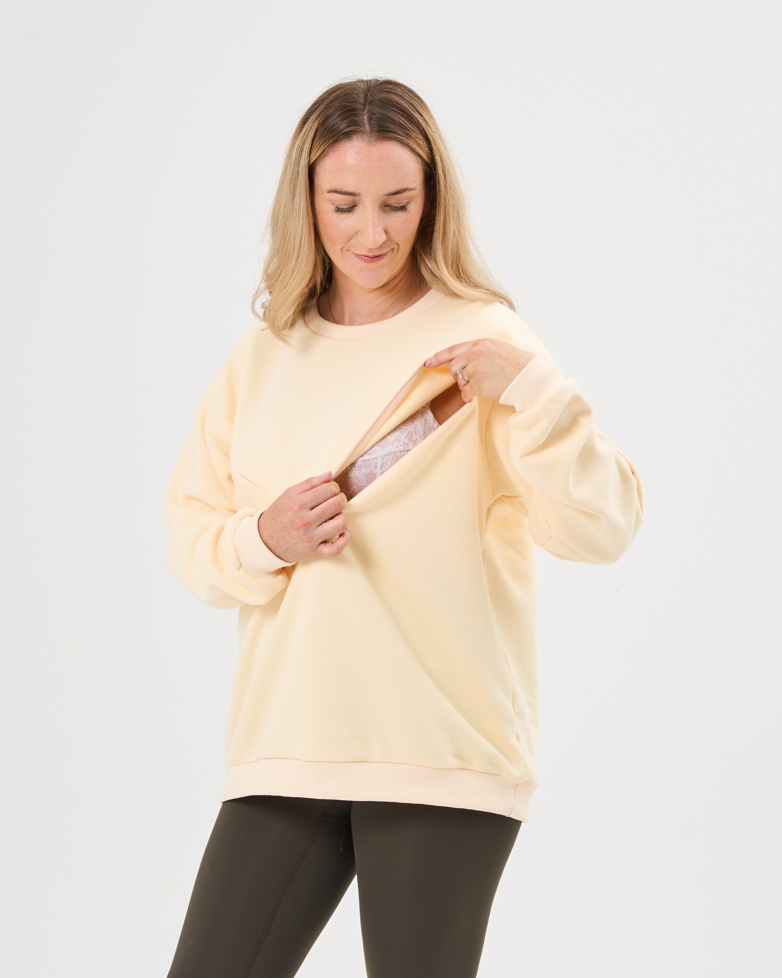 Essential Oversized Breastfeeding Sweatshirt Buttermilk